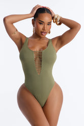 Shades On Sandy Toes Cut Out Scoop Neck 1 Piece Swimsuit - Olive
